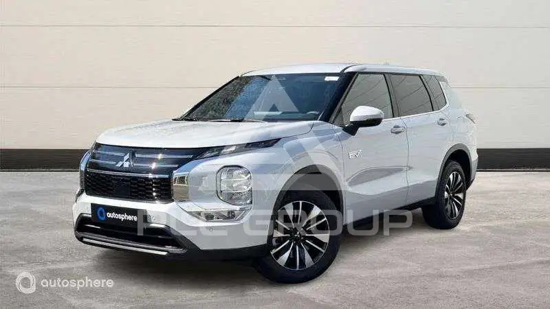2025 Mitsubishi OUTLANDER