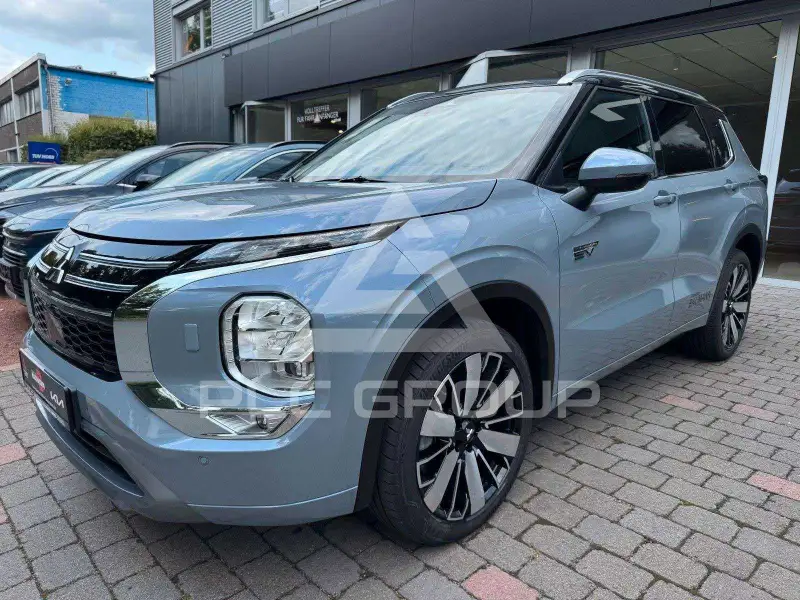 2025 Mitsubishi OUTLANDER