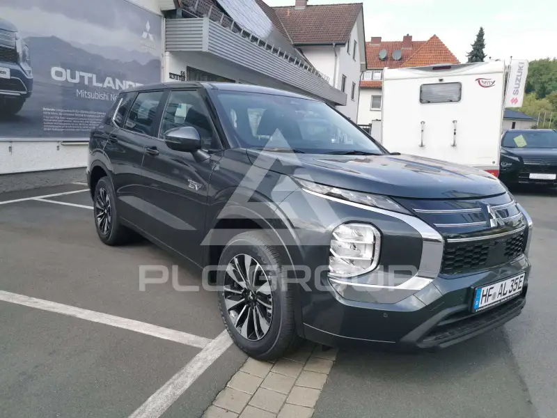 2025 Mitsubishi OUTLANDER