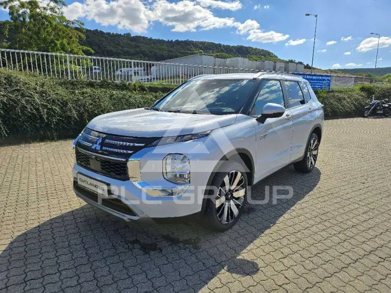 2025 Mitsubishi OUTLANDER