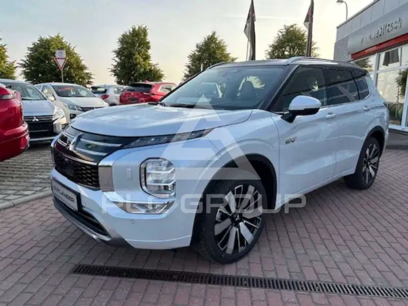 2025 Mitsubishi OUTLANDER