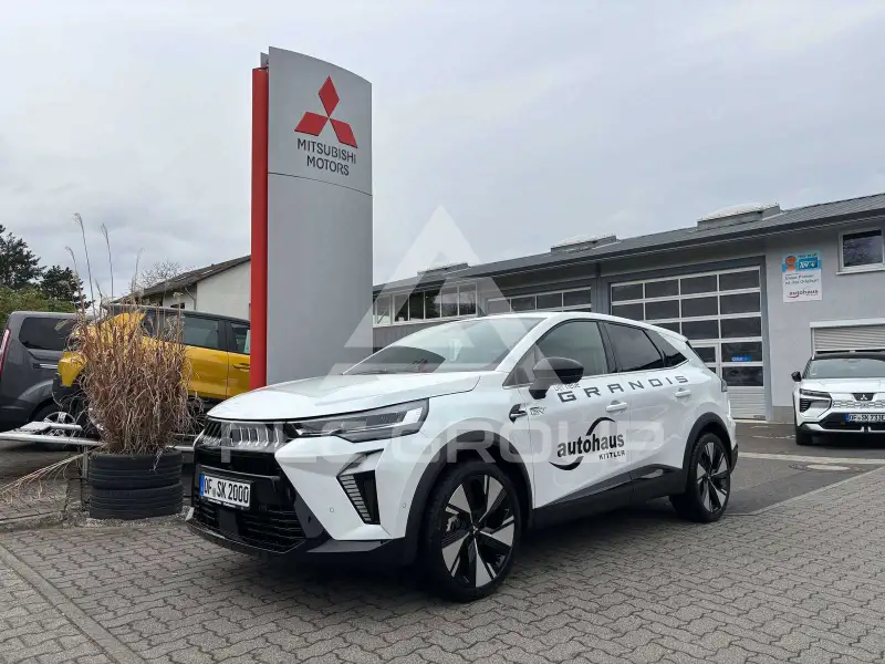 2025 Mitsubishi Grandis