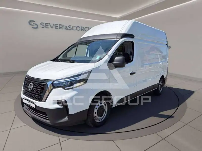 2025 Nissan Primastar