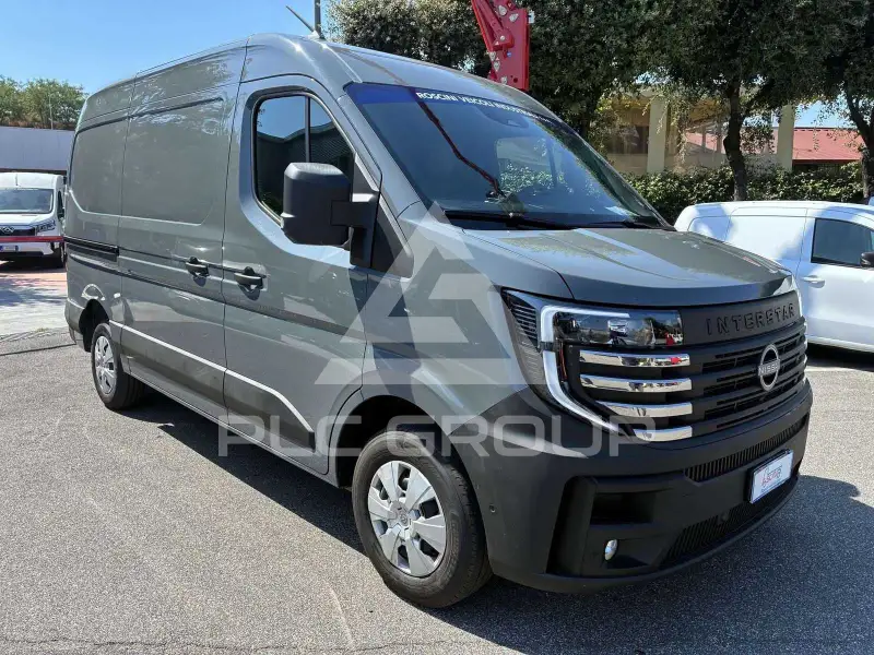2025 Nissan Interstar