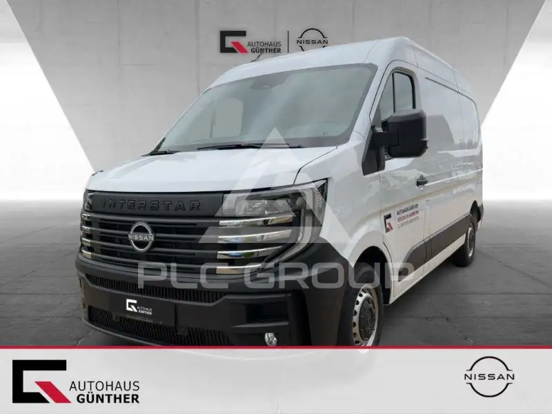 2025 Nissan Interstar