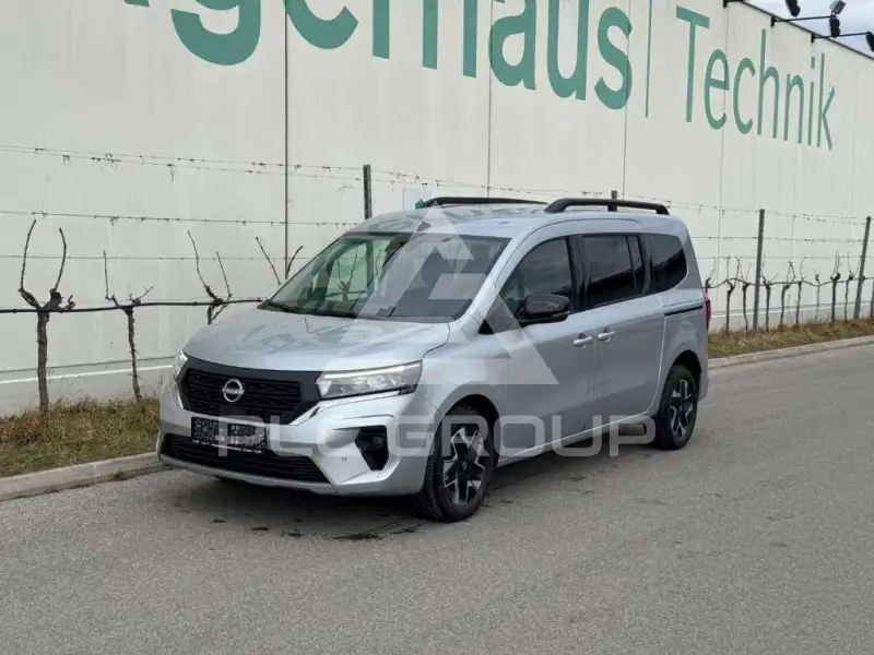 2025 Nissan TOWNSTAR
