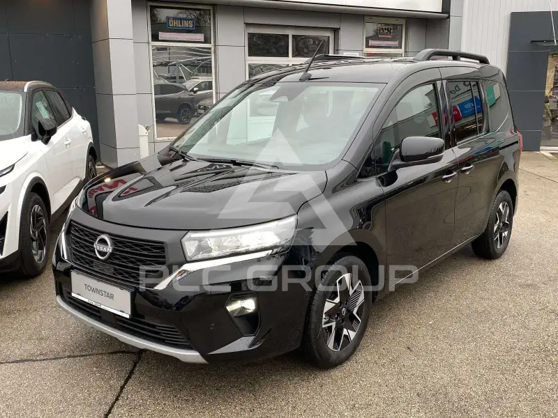 2025 Nissan TOWNSTAR