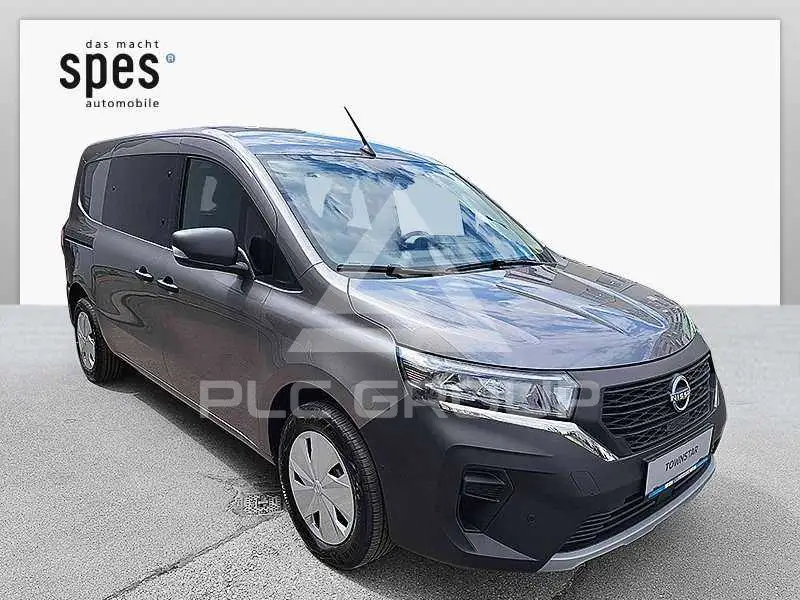 2025 Nissan TOWNSTAR