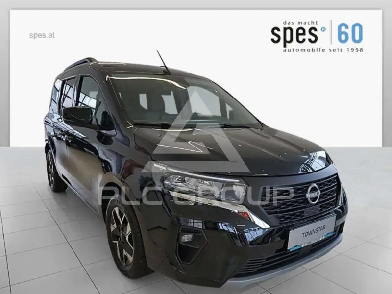 2025 Nissan TOWNSTAR