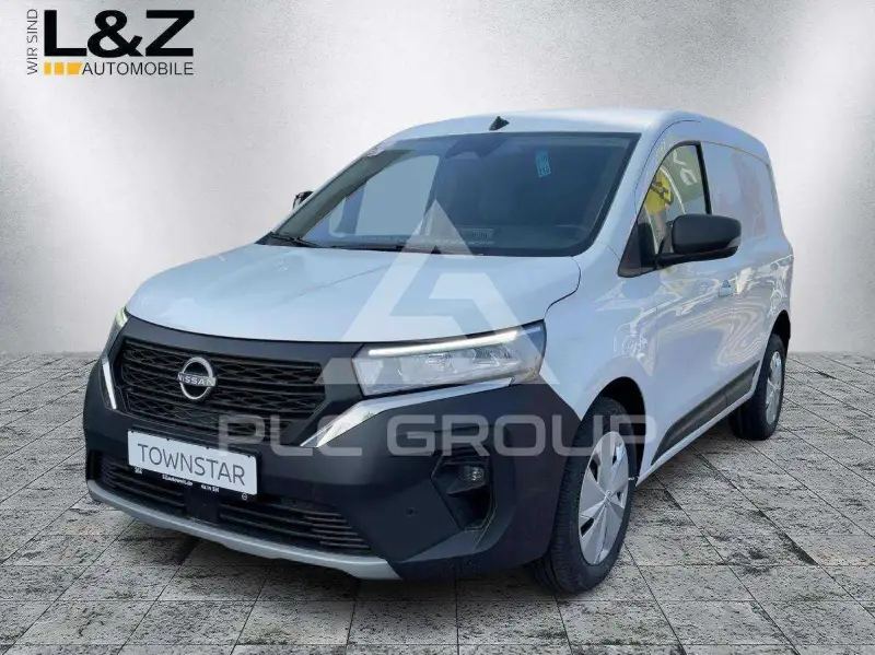 2025 Nissan TOWNSTAR