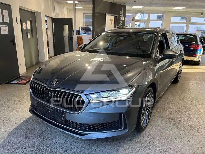 2025 Skoda Superb