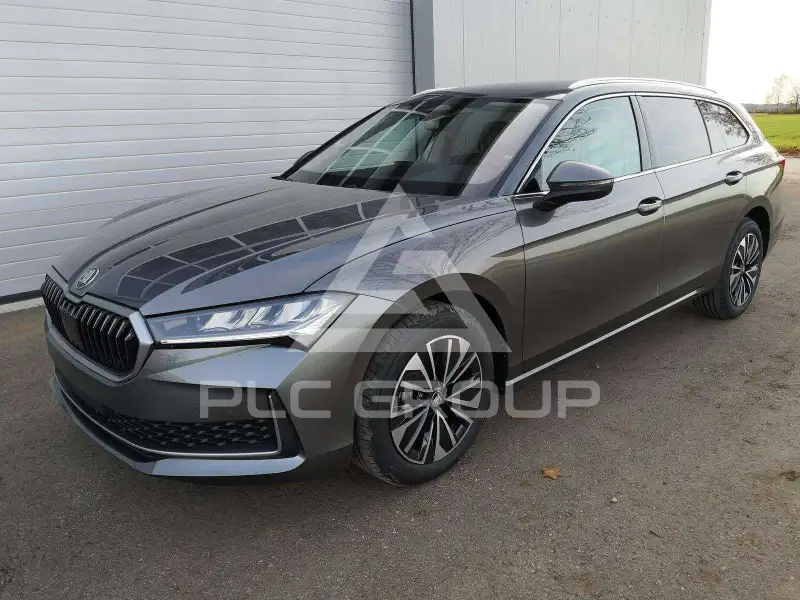 2025 Skoda Superb