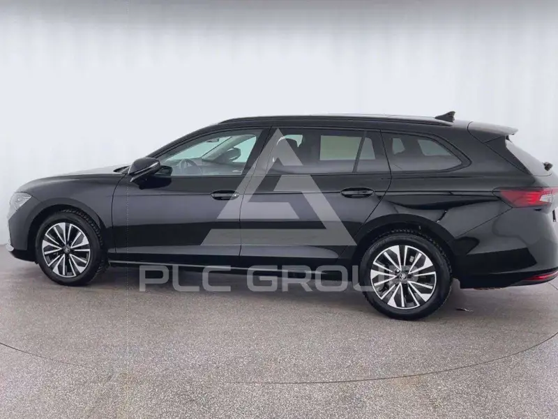 2025 Skoda Superb