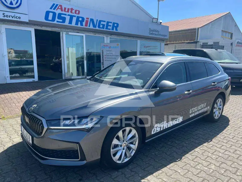 2025 Skoda Superb