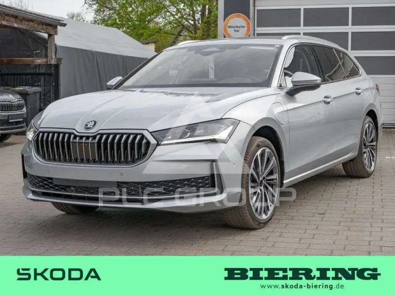 2025 Skoda Superb