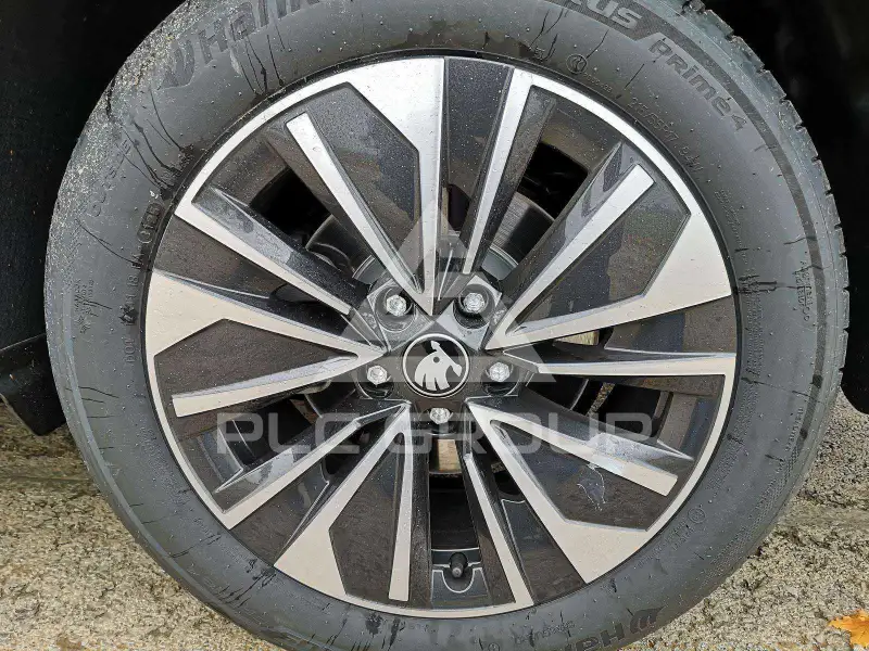 2025 Skoda Superb