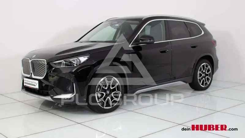 2025 BMW iX