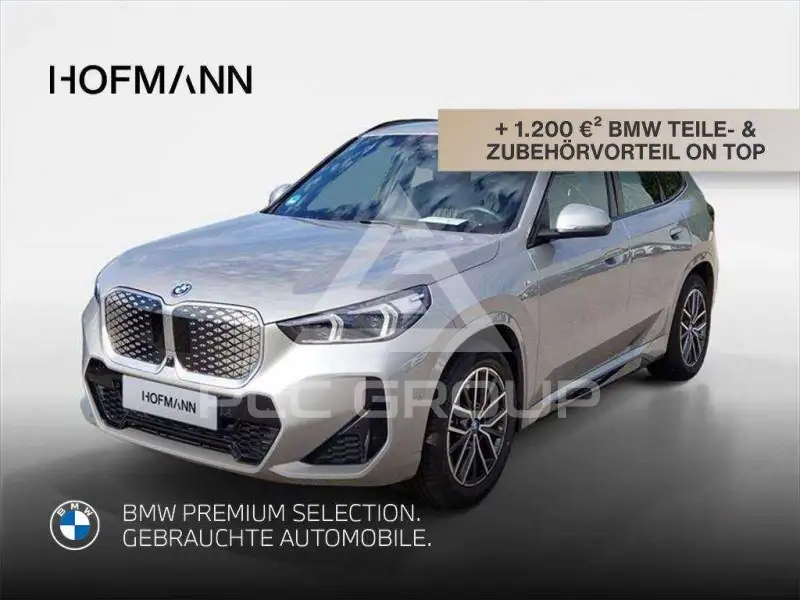 2025 BMW iX