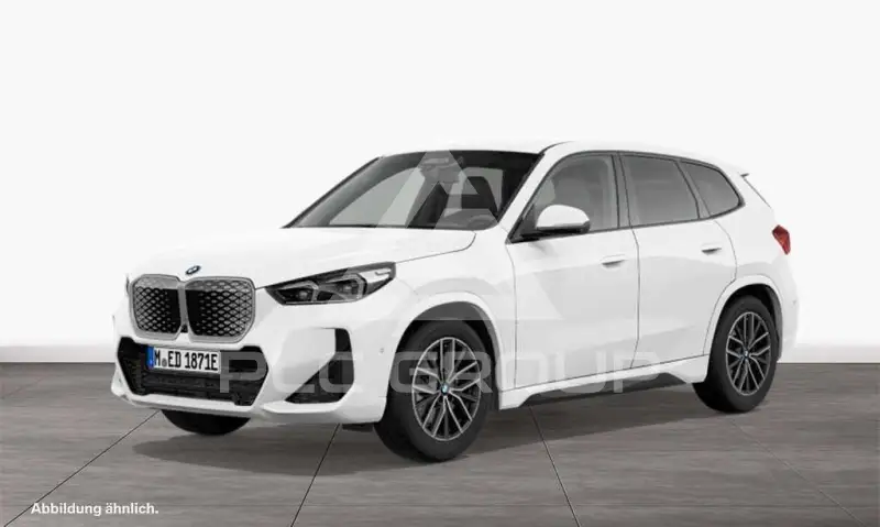 2025 BMW iX
