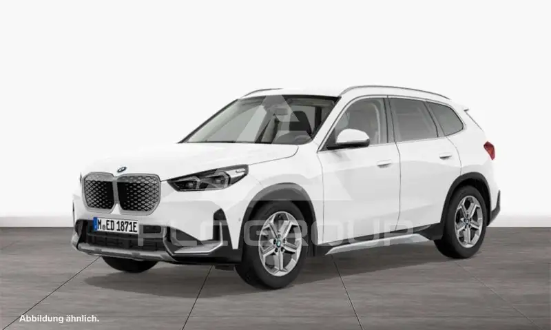 2025 BMW iX