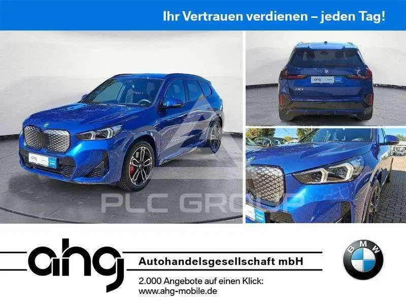 2025 BMW iX