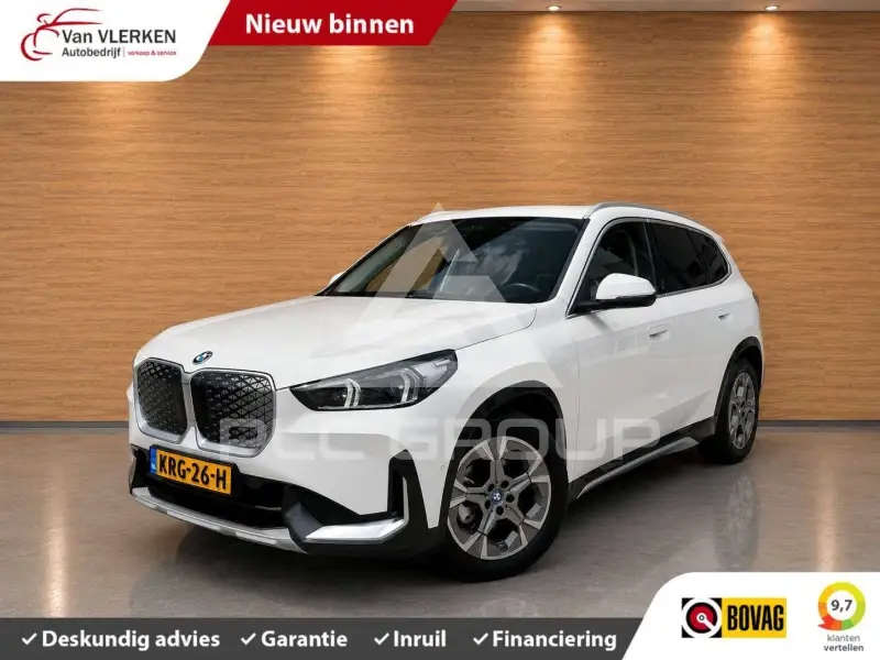 2025 BMW iX