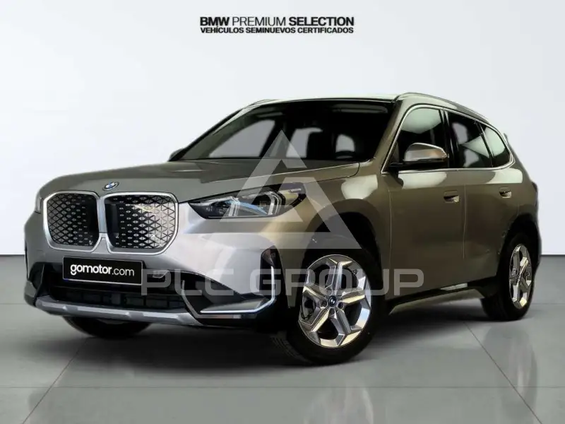 2025 BMW iX