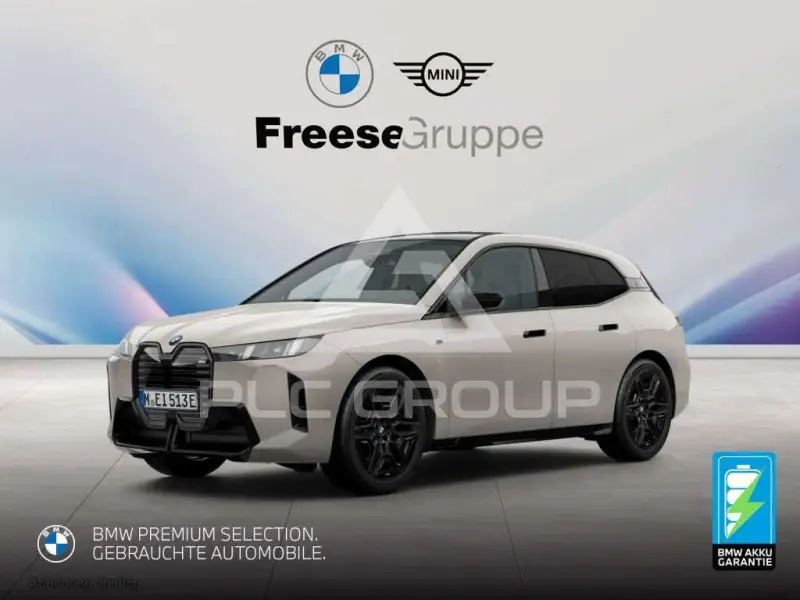 2025 BMW iX