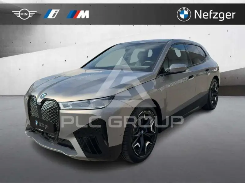 2025 BMW iX