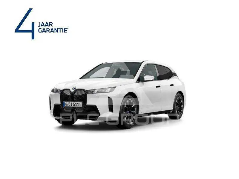 2025 BMW iX