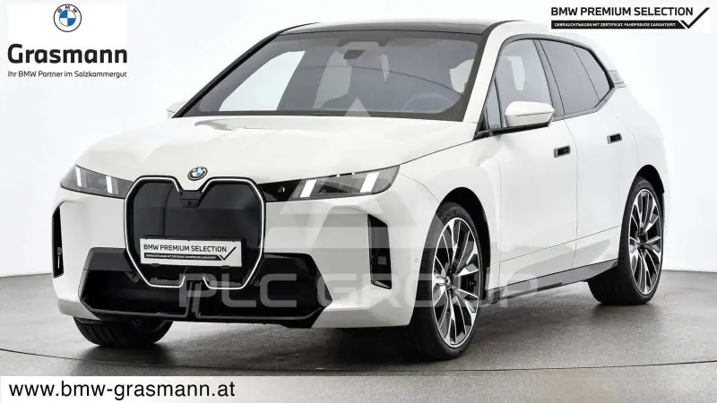 2025 BMW iX