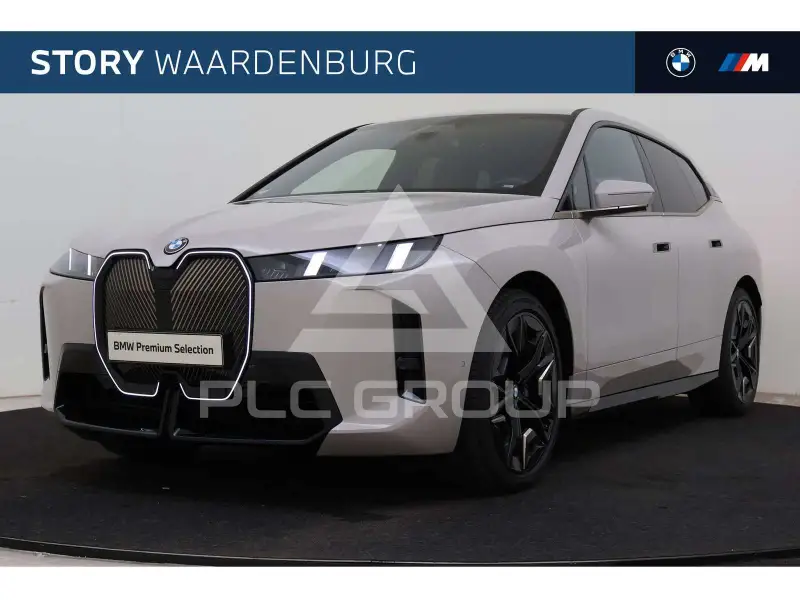 2025 BMW iX