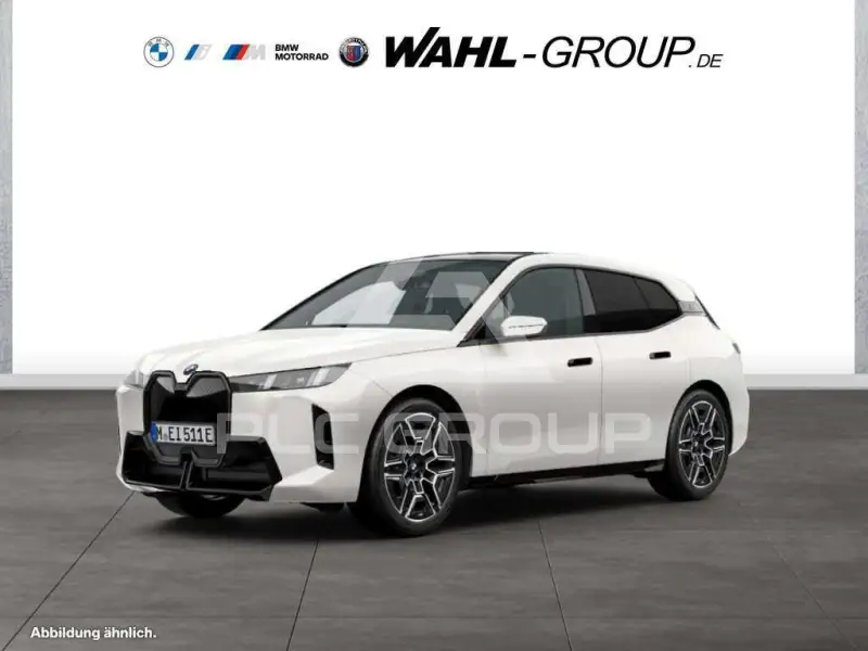 2025 BMW iX