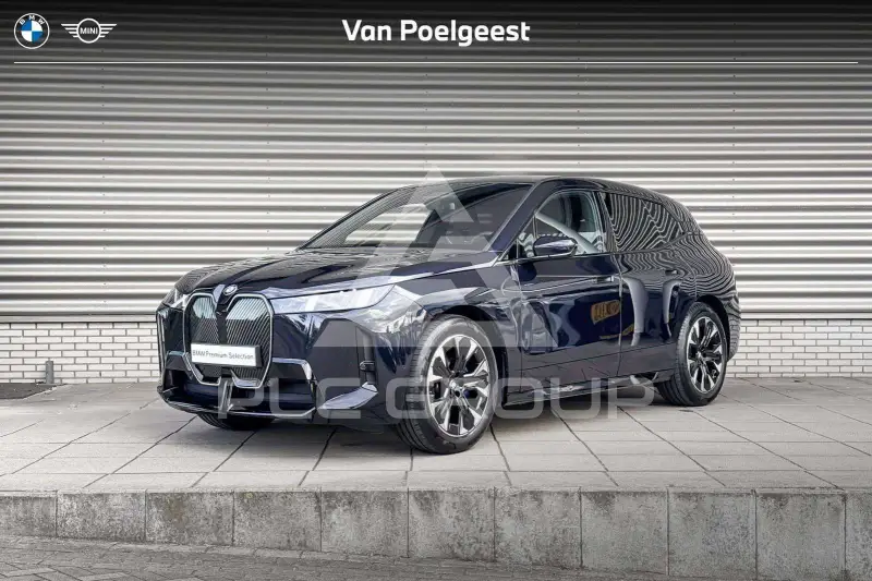 2025 BMW iX