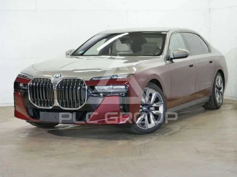 2025 BMW I7