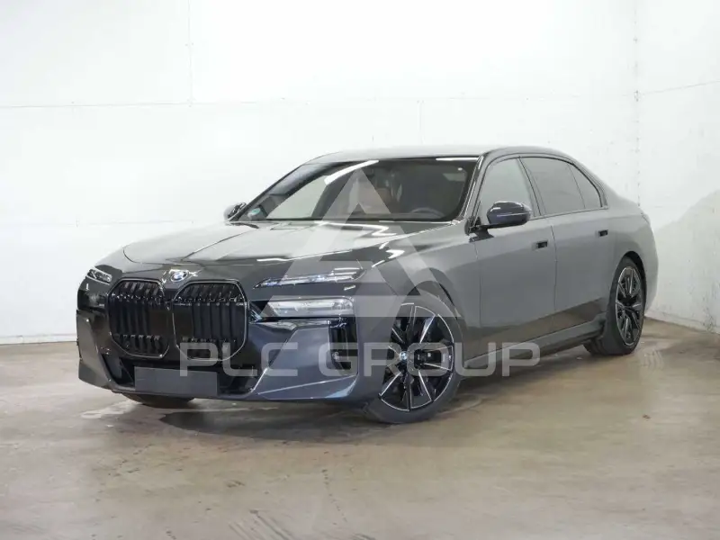 2025 BMW I7