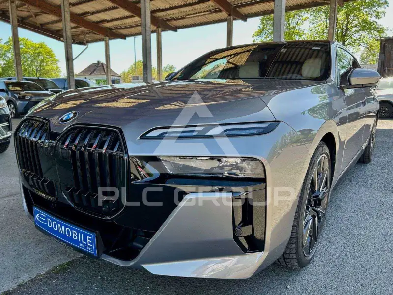 2025 BMW I7