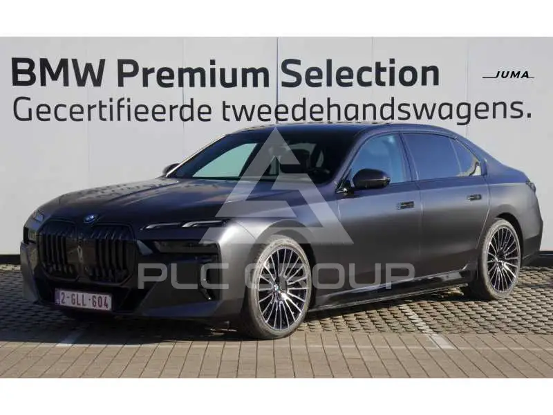2025 BMW I7