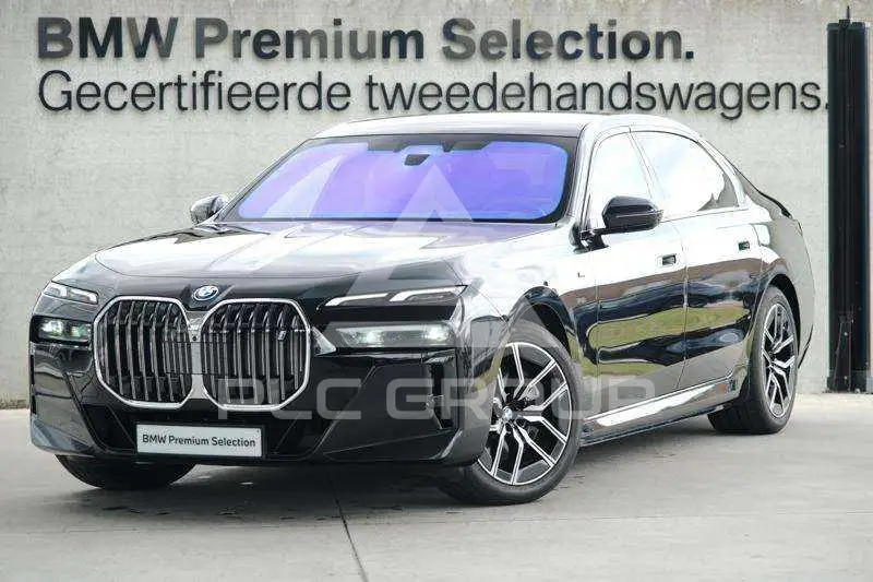 2025 BMW I7