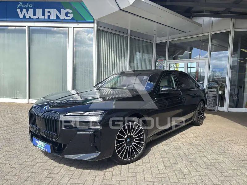 2025 BMW I7