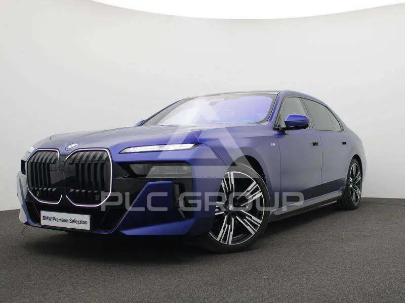 2025 BMW I7