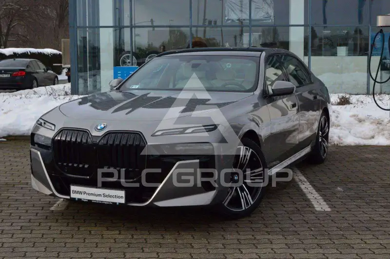 2025 BMW I7