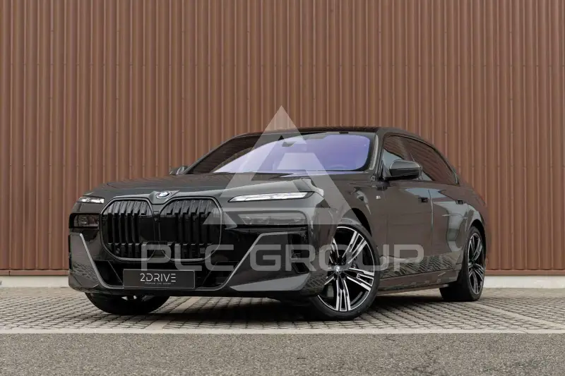 2025 BMW I7