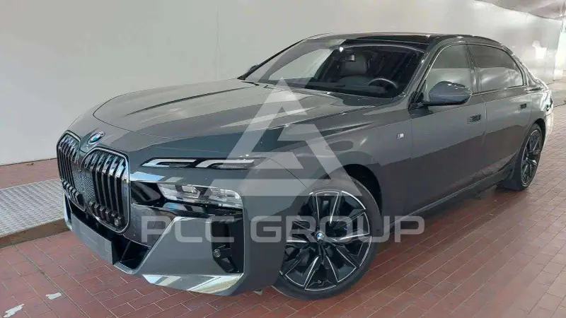 2025 BMW I7