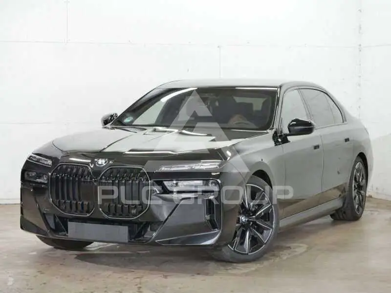 2025 BMW I7
