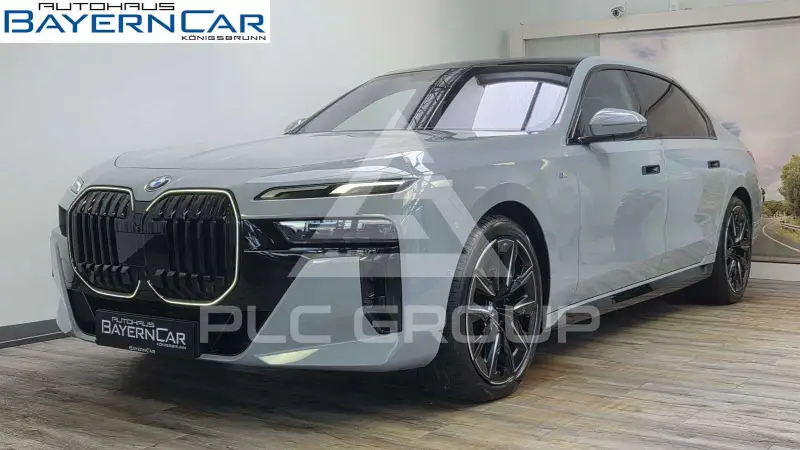 2025 BMW 740