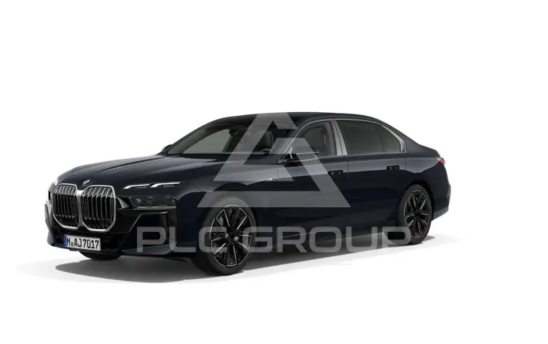 2025 BMW 740