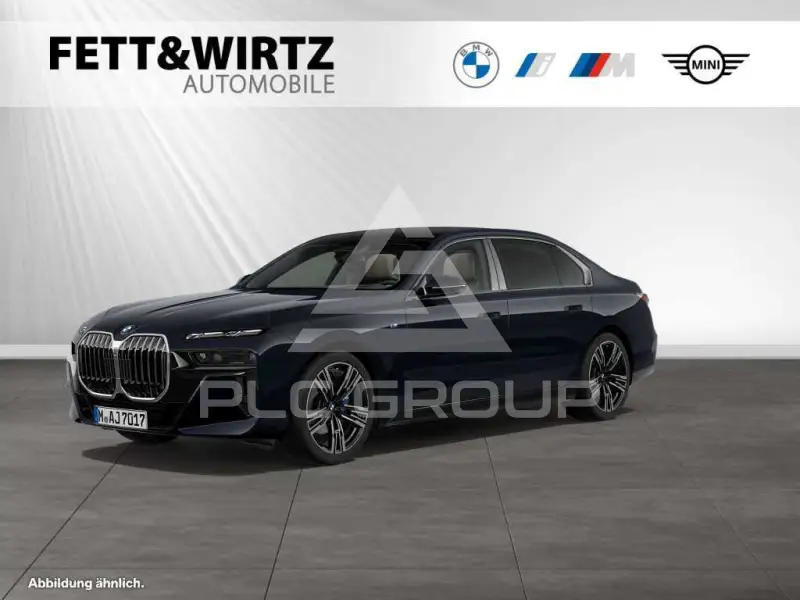 2025 BMW 740