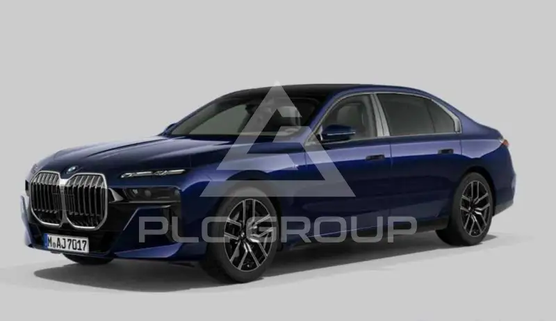 2025 BMW 740