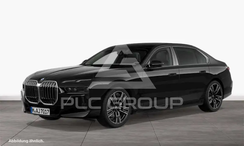 2025 BMW 740